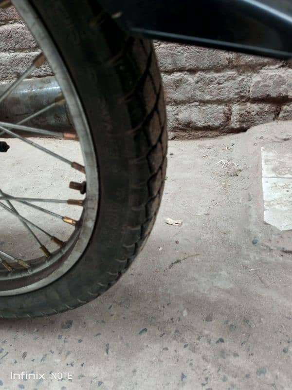Dhoom 70 engine 100% ok 3