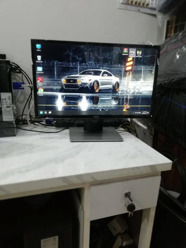 Dell 24 inches IPS LED Monitor (A+ UAE Import Stock) 2