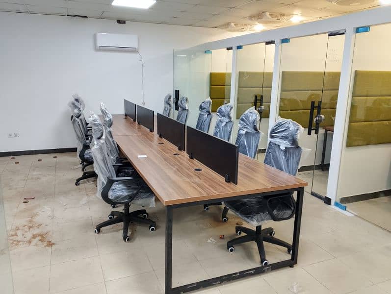 Computer table workstation Size 8x4 6 person Seating RS/-24500 3