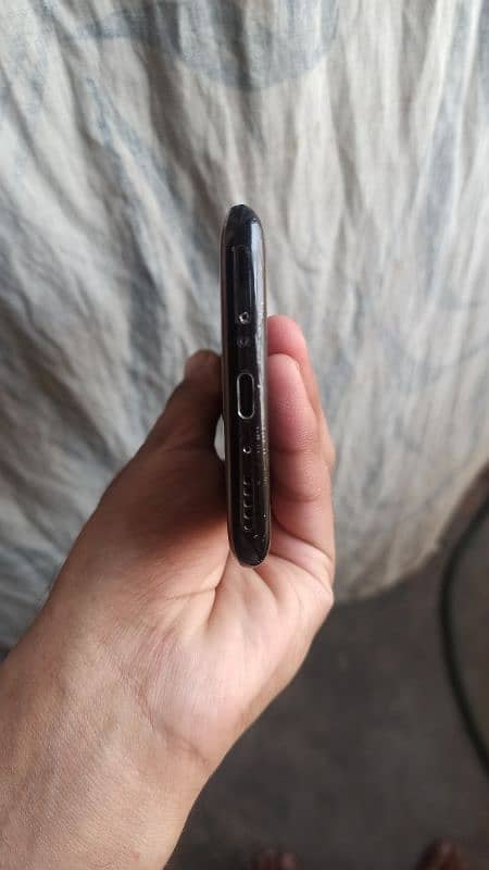 OnePlus 7t pro maclaren 2