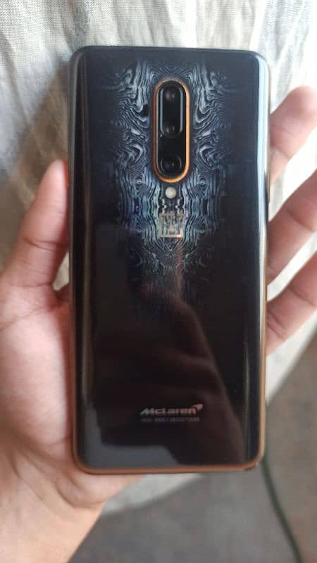 OnePlus 7t pro maclaren 8