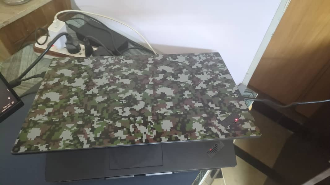 Lenovo P1 Gen 1 1