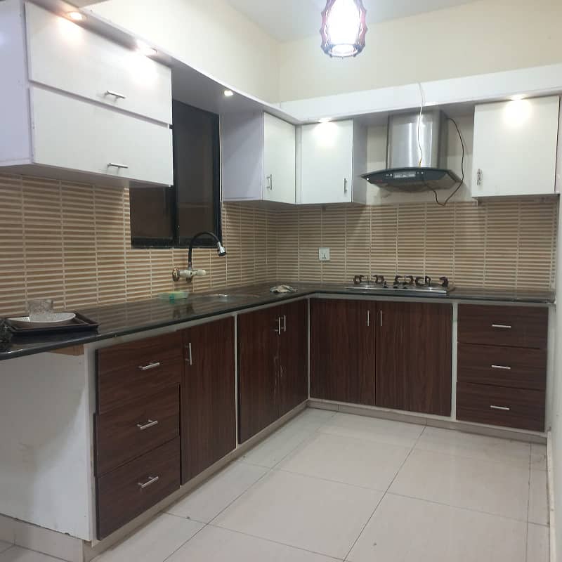 3 bed dd 1st apartment for rent 1400 sq feet DHA phase 5 Karachi 0