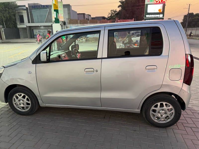 Suzuki Wagon R 2021 4