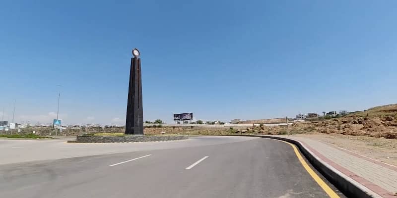 SnS Solutions Presents WOW DEAL BEST Sought After & Serene PLOT Of DHA III 6