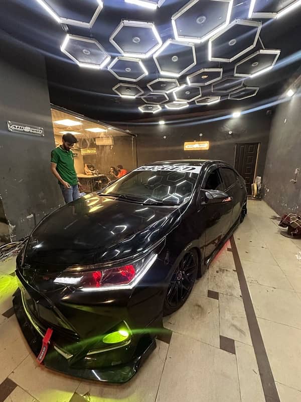 Toyota Corolla GLI 2018 4