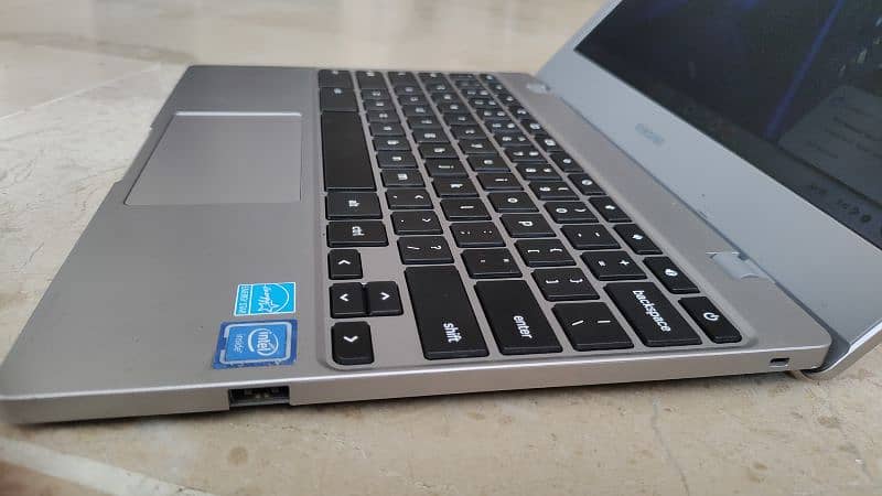 Samsung Chromebook slim latest model 2