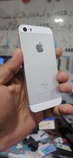 iphon 5se 64GB Non PTA Ha Finger of ha baqi all ok