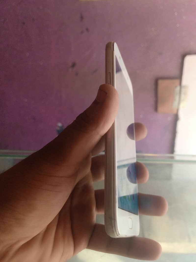 Urgent Sale OPPO A57 4gb Ram 64gb Rom Dual Sim PTA Aprooved 2