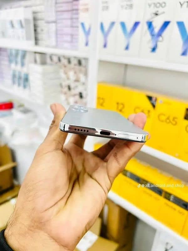 Vivo y200 for sale 2