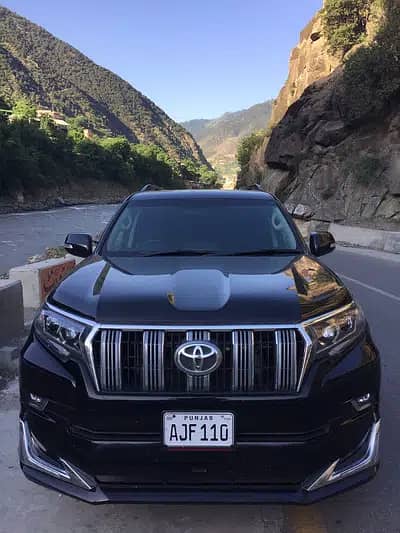 Rent a car in Lahore Toyota corolla Altis honda civic Prado Fortuner 18