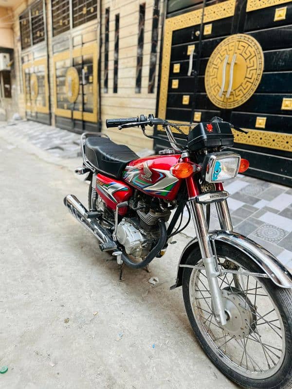 2023 model red colour 1