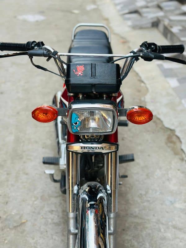 2023 model red colour 7
