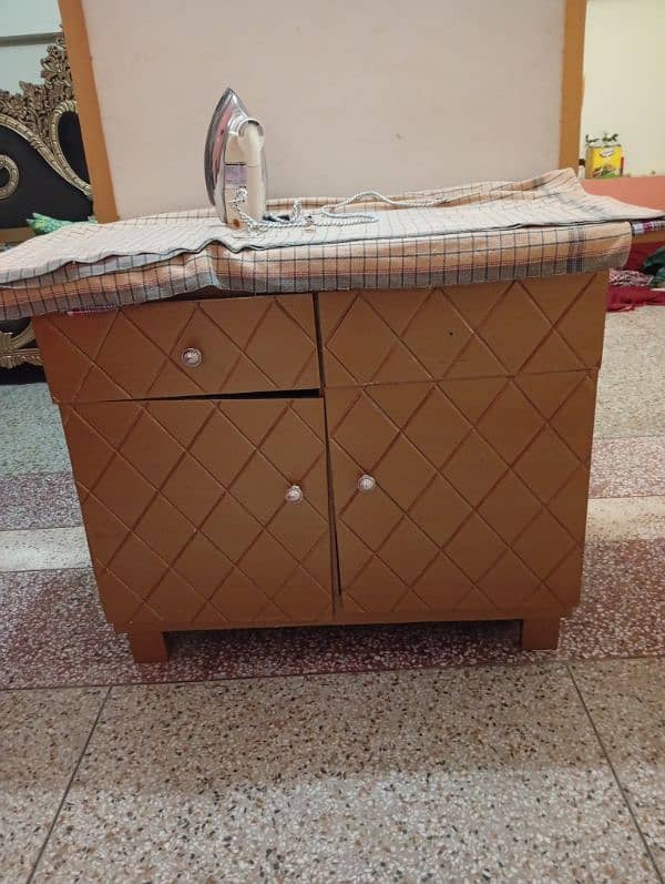 King size bed with side tables, iron table, almari, dressing table 2