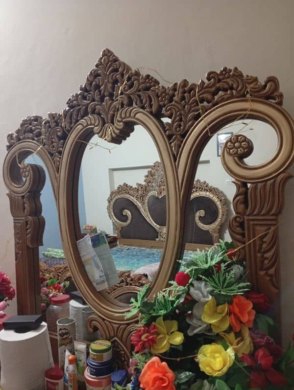 King size bed with side tables, iron table, almari, dressing table 4