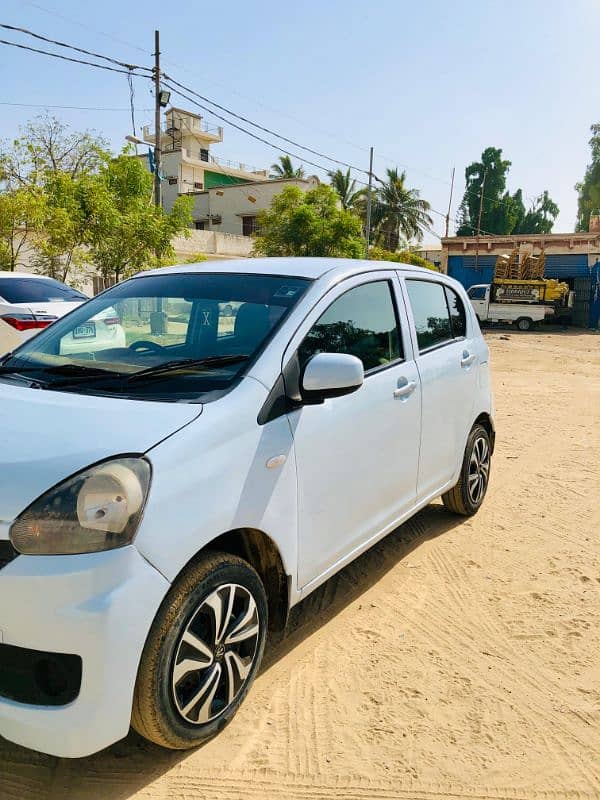 Daihatsu Mira 8