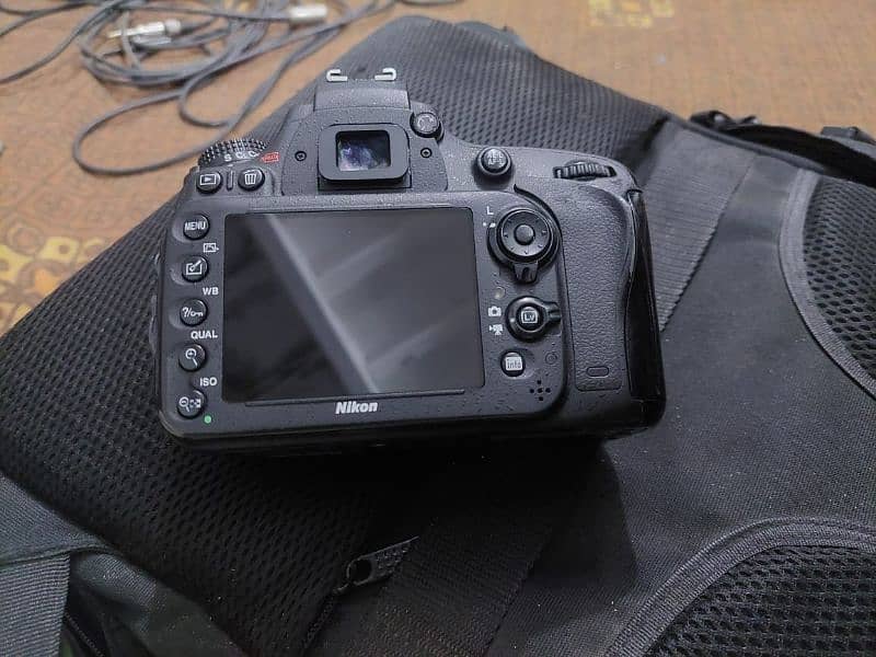 nikon 610D 6