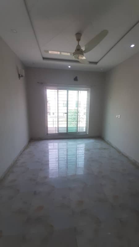 5 Marla House For Rent 23