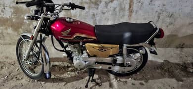 CG 125 Golden Edition