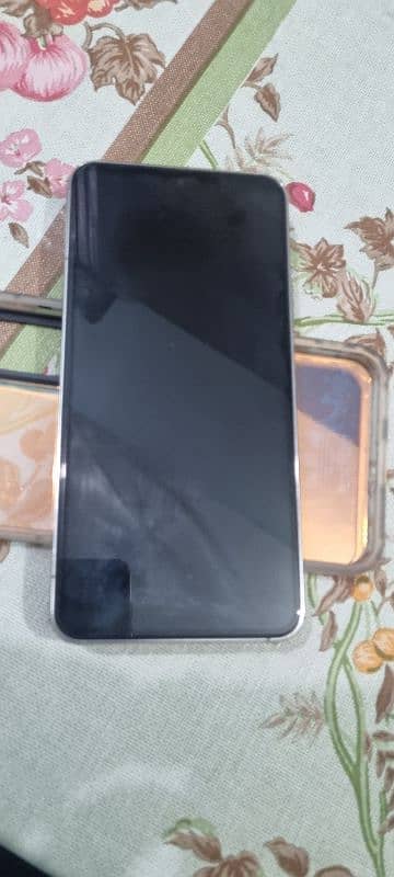 Samsung  S22 Non Pta 3 month sim time Available 6