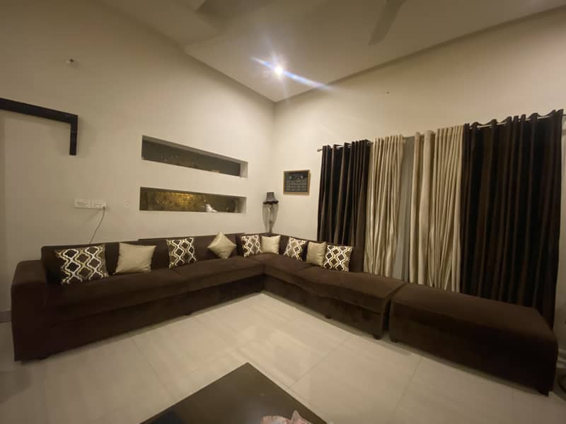 Modern L shape 9 seater brown velvet sofa set 0