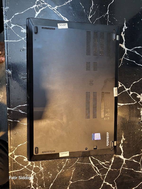 Lenovo T480s Core i7 8th Gen (Touch and type) 4