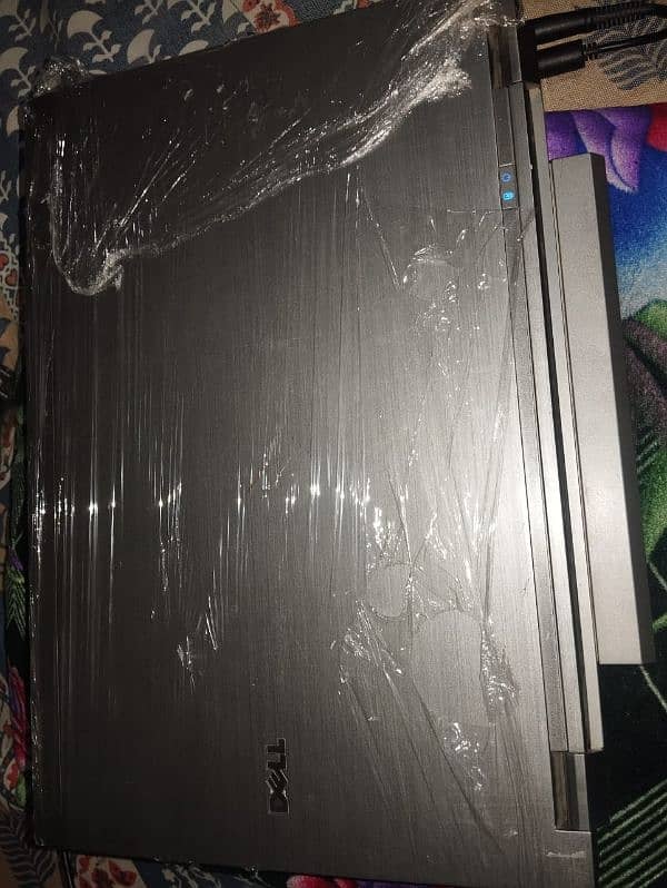Core i7 4GB Ram 160SSD 2