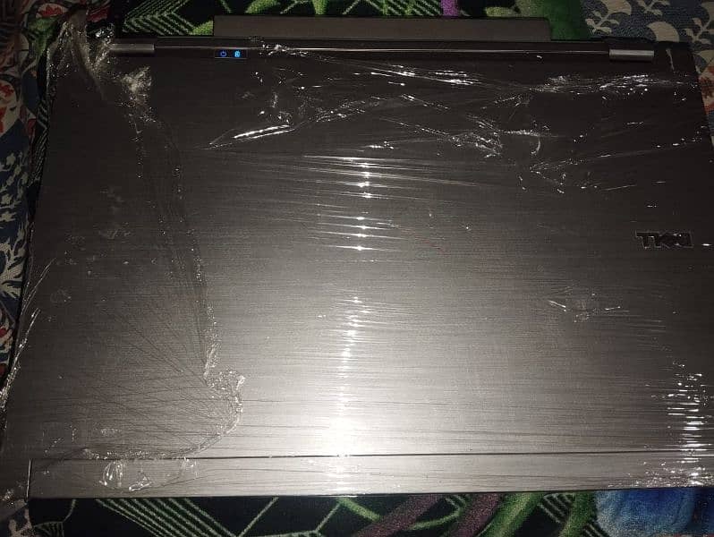 Core i7 4GB Ram 160SSD 3