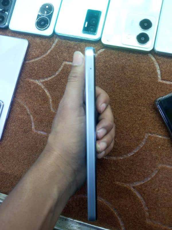 y18 4gb128gb al ok 2