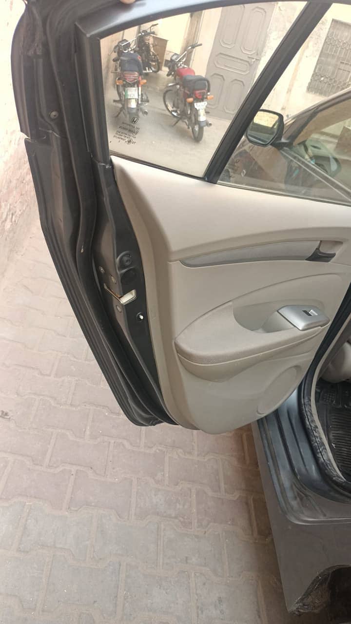Honda City IVTEC 2013 4
