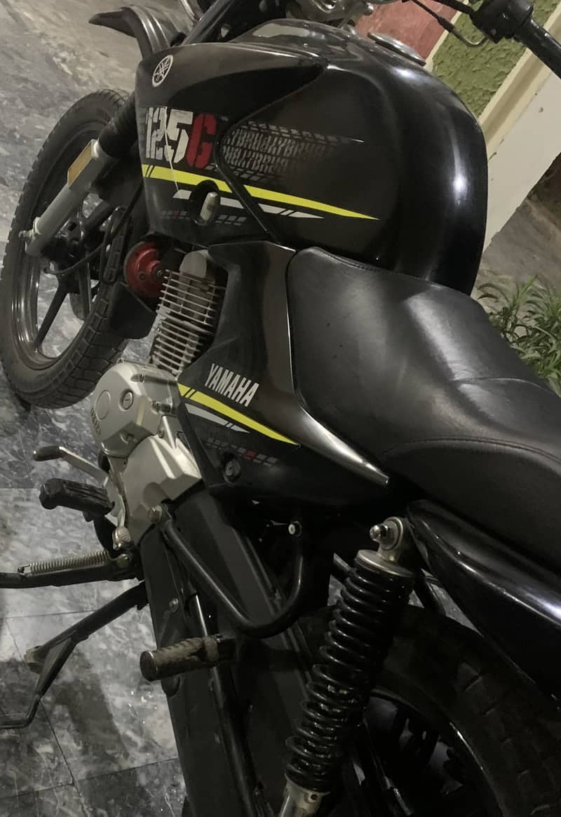 Yamaha YBR G 2020 model 3