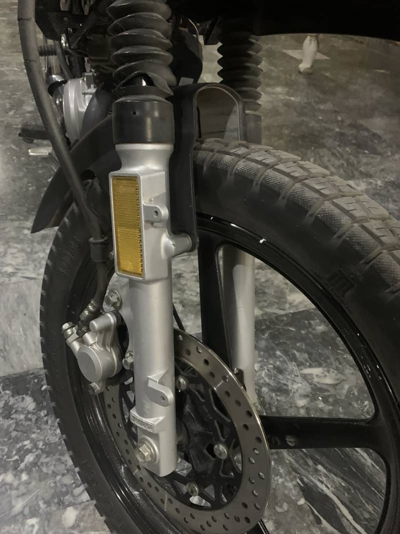 Yamaha YBR G 2020 model 4