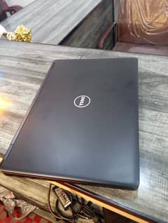i5 8th Ram 8GB SSD 256. GB. 10=10