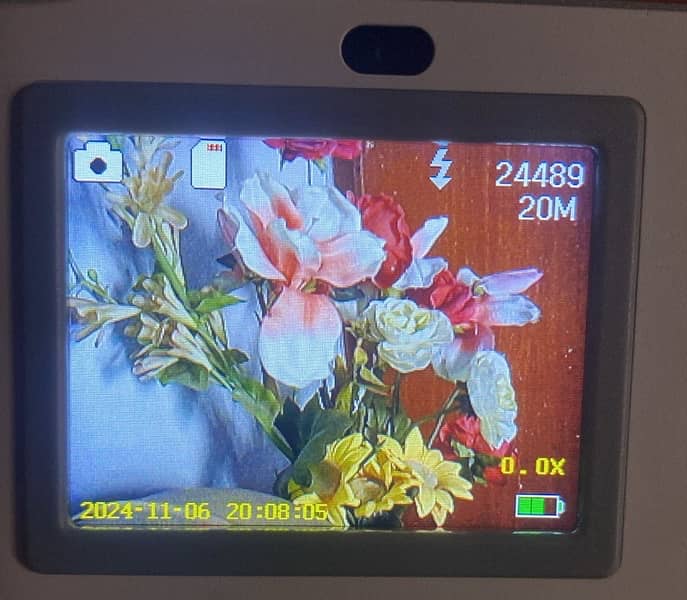 Digital camera 7
