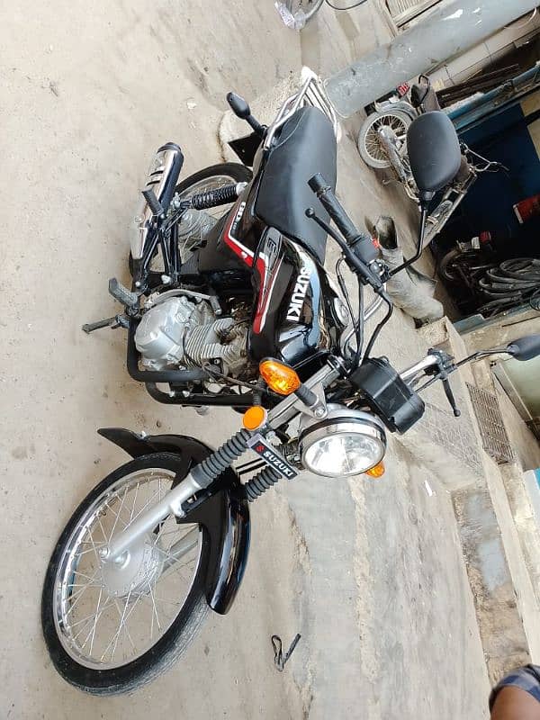 SUZUKI GD 110 BLACK 3