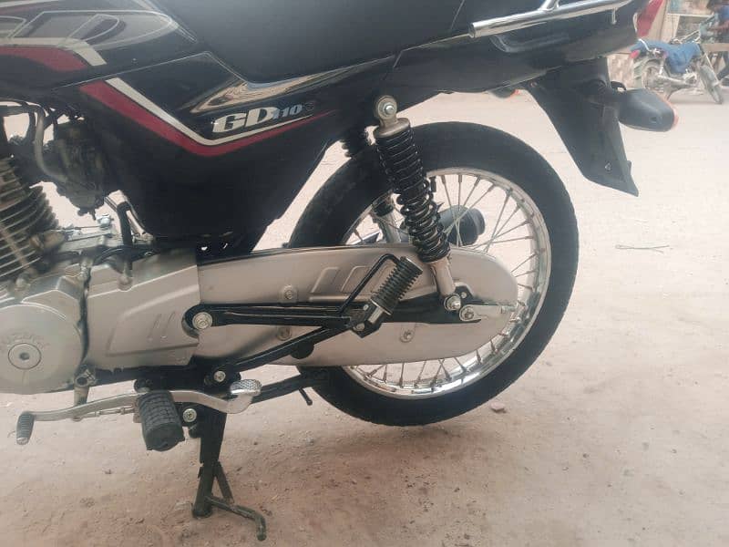 SUZUKI GD 110 BLACK 6