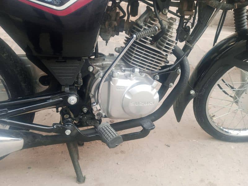 SUZUKI GD 110 BLACK 7