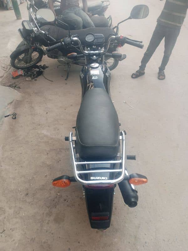 SUZUKI GD 110 BLACK 10