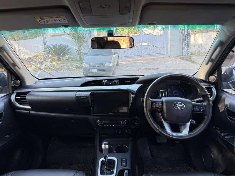 Toyota Hilux Revo 2019 7