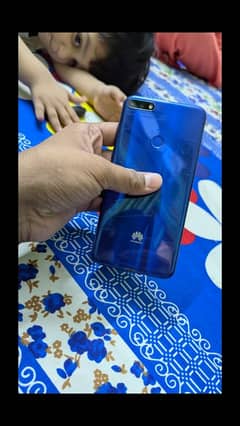 Huawei Y7 prime dual sim approved with box and charger 3/32
