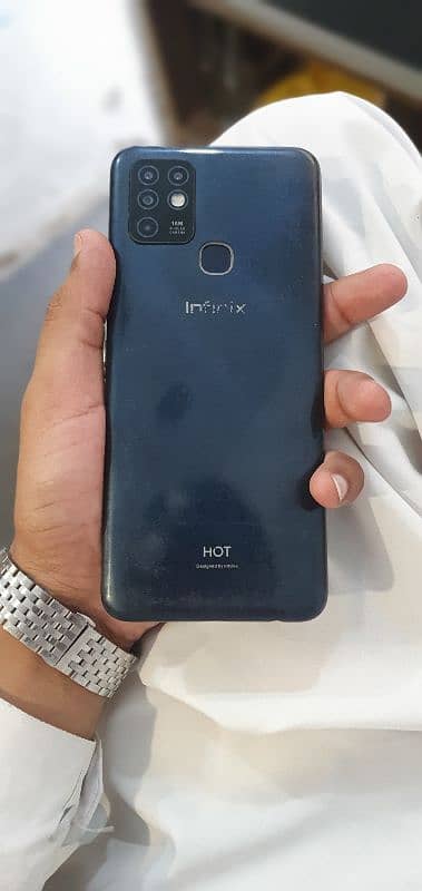 infinix hot 10 4 128 0