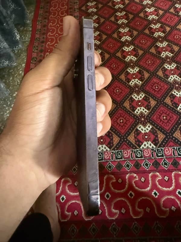 i phone 14 pro 0