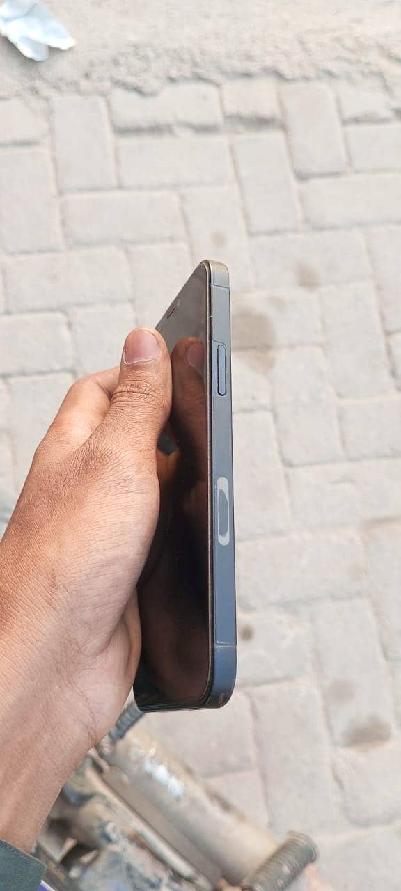 I phone 12 2
