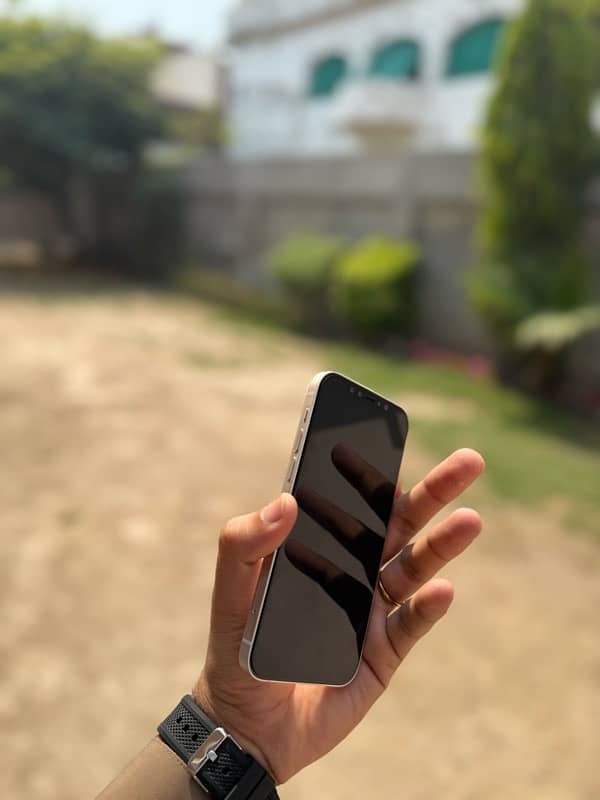 iPhone 12 100% official pta approved dual sim 128gb 10/10 7