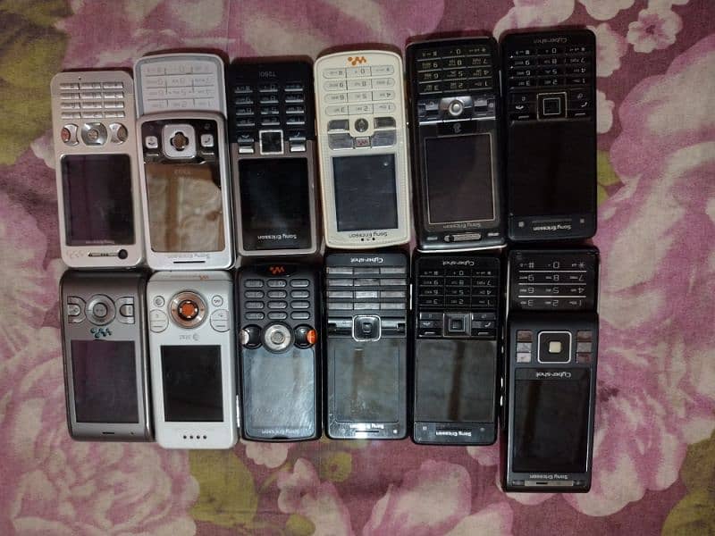Sony Ericsson some famous models all ok with original charger 2