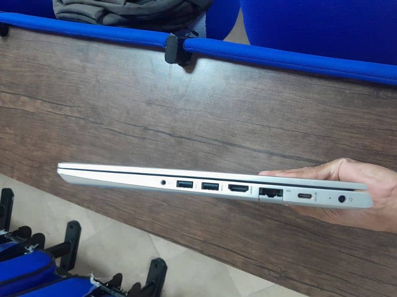 HP ProBook 445 G7 - AMD Ryzen 5 4500u 6