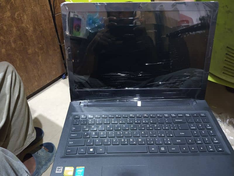 Lenovo IdeaPad 100 corei5 5th gen 2GB graphics card GTA V installed 0