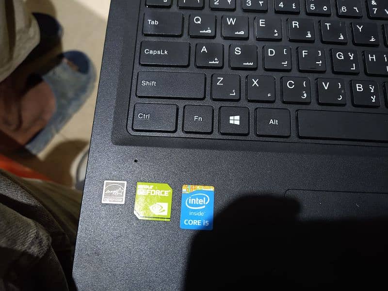 Lenovo IdeaPad 100 corei5 5th gen 2GB graphics card GTA V installed 3