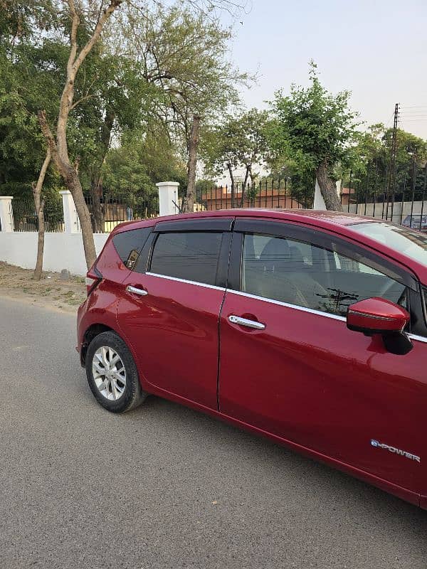 Nissan Note E Medalist 2