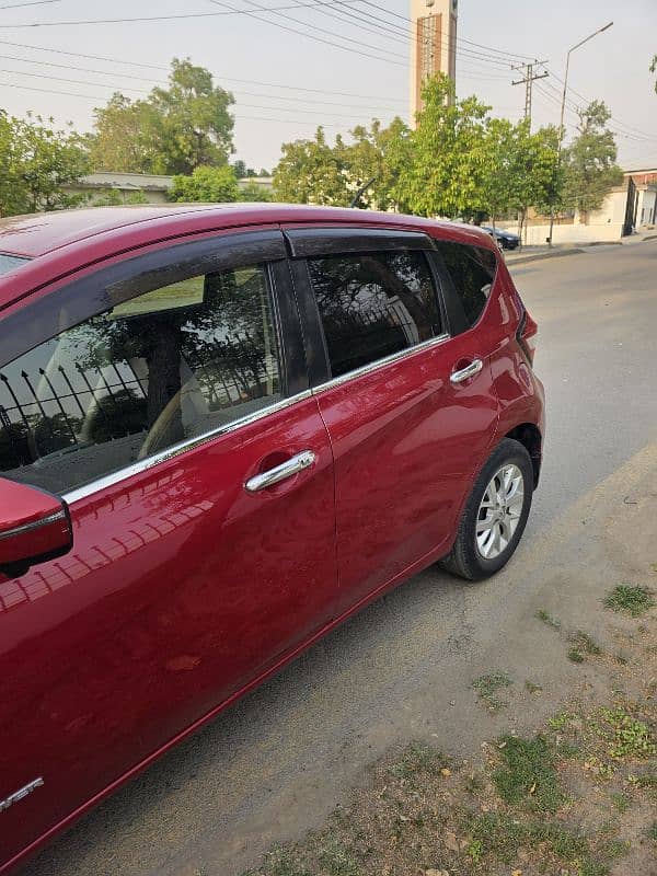 Nissan Note E Medalist 4